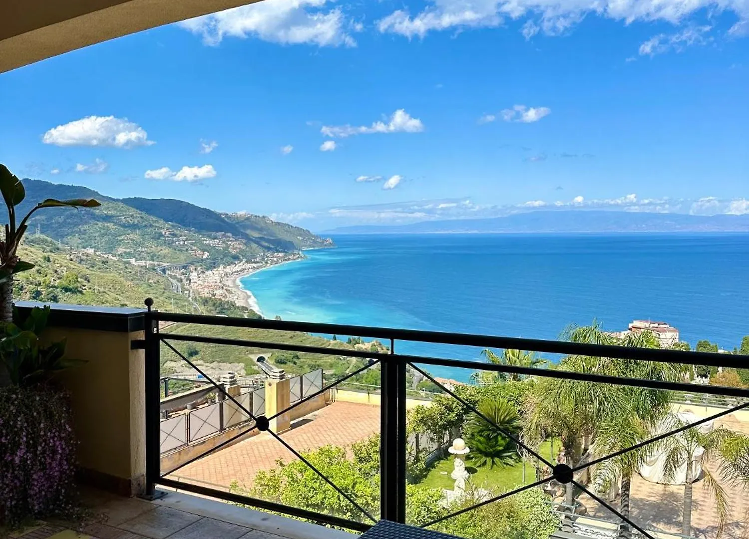 La Suite View By Taormina Holidays In Taormina Center 0*,  イタリア